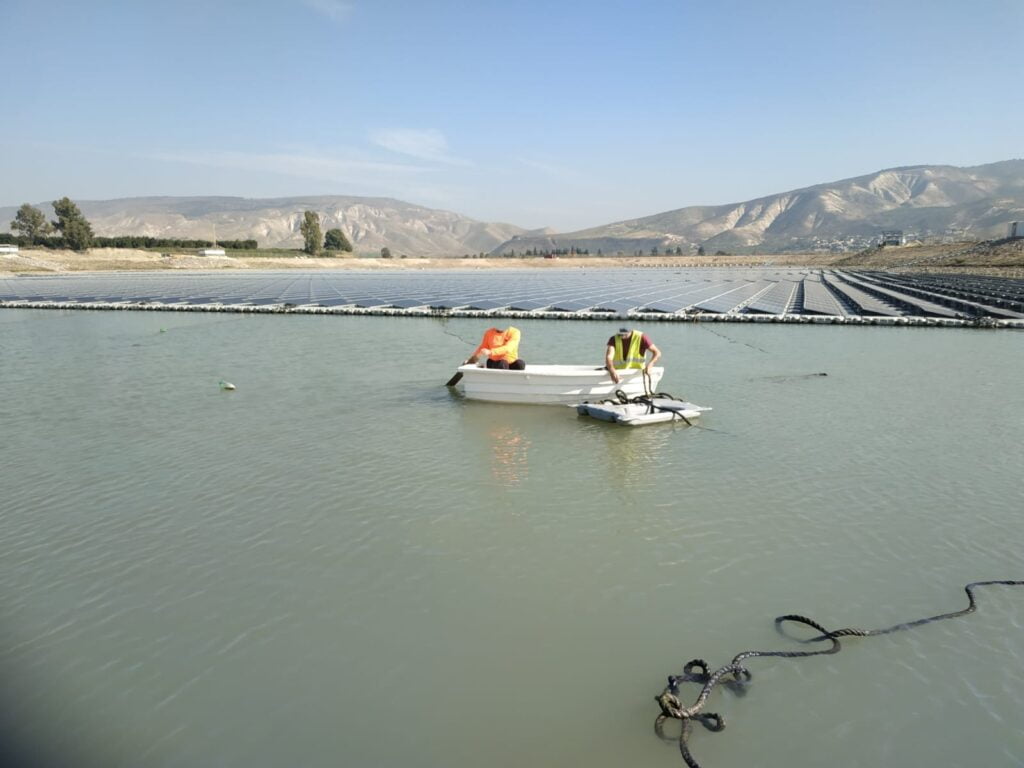 Solar power plant on the border of Israel and Jordan